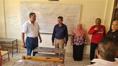 سلومة يتفقد جاهزية لجان الشهادة الإعدادية بإدارات الجيزة التعليمية قبل انطلاقها غدًا 