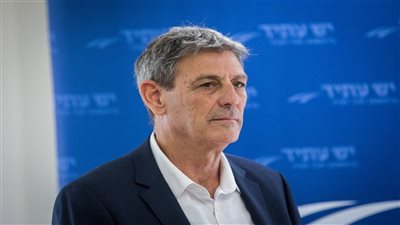 نائب رئيس ىالموساد السابق: إسرائيل تخسر الحرب واقتصادنا ينهار