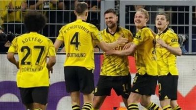 بوروسيا دورتموند يقسو على دارمشتات في الدوري الألماني