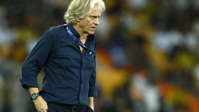 ميدو: هناك مدرب واحد فقط يستطيع كسر هيمنة الهلال مع جيسوس