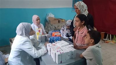 جامعة المنصورة: 927 مواطن استفادوا من قافلة «جسور الخير» الطبية بحلايب وشلاتين 