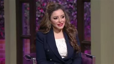 إلهام عبد البديع: خلافي مع تامر حسني شائعات ووشه حلو عليا