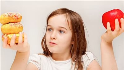ما هي الأطعمة فائقة المعالجة؟ وما خطورتها على الأطفال؟