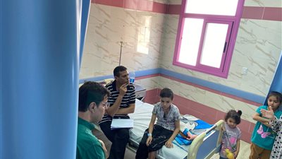 بعثة توثيق شهادات جرحى فلسطين بالمستشفيات المصرية تستكمل جولتها بمحافظة الغربية