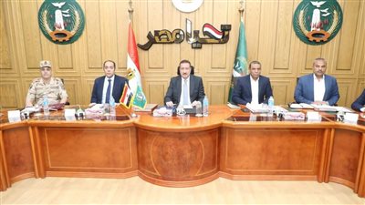 محافظ المنوفية يصدر توجيهات مشددة بحصر المعديات ومراجعة تراخيصها وإجراءات رادعة للمخالفين