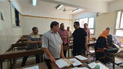 وكيل «تعليم الغربية» يصدر تنبيهات هامة أثناء تفقده مقار تصحيح الشهادة الإعدادية 