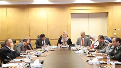 وزير الصحة: التوسع في تقديم الخدمات الطبية للفئات غير المؤمن عليها بالتأمين الصحي