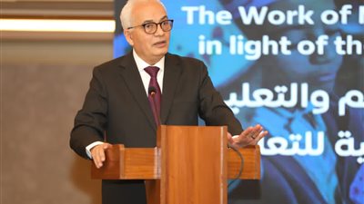 رضا حجازي: تطوير التعليم أصبح ضرورة حتمية فى ظل التحول الرقمى والذكاء الاصطناعي