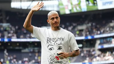  ريتشارليسون يكشف موقفه من الرحيل عن صفوف توتنهام