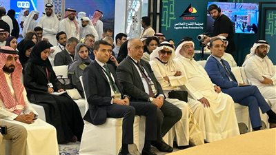 الجبالي يتفقد السوق الإعلامي المقام على هامش مهرجان الخليج للإذاعة والتلفزيون بالبحرين