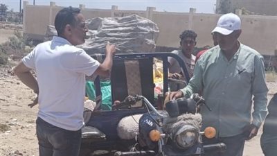 حملات لملاحقة الباعة الجائلين ورفع الإشغالات فى دمياط الجديدة