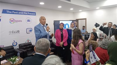 نقيب التمريض تشارك فى مؤتمر علمى بجامعة بدر احتفالا باليوم العالمى للمهنة