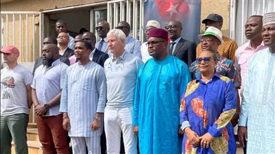 بعد 24 ساعة من إقالته.. الاتحاد الكاميروني يعلن عودة مارك بريس كمدير فني للمنتخب