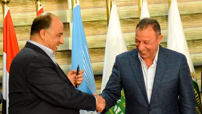 «مصيلحي» يشكر «الخطيب» بعد نقل نهائي دوري سوبر السلة لستاد القاهرة