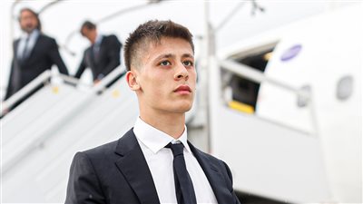 بعثة ريال مدريد تصل لندن لخوض نهائي دوري أبطال أوروبا