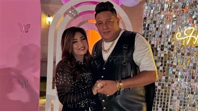 حمو بيكا يحتفل بعيد ميلاد زوجته: 