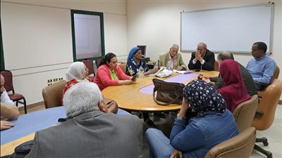 مقترح بتدشين «مؤسسة» جديدة تضم الصحفيين المتعطلين عن العمل من الصحف الحزبية المغلقة