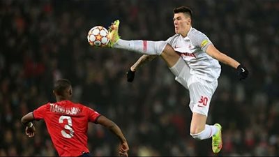 تقرير إنجليزي.. صراع لندني محتدم على ضم مهاجم سلوفينيا