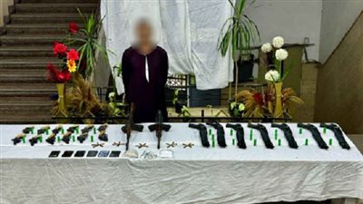 الداخلية تضبط أخطر تاجر أسلحة نارية ومواد مخدرة في أسيوط