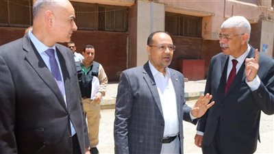 سر جولة رئيس جامعة المنوفية المفاجئة داخل مستشفي الأورام 