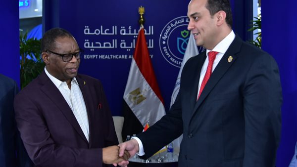 «الرعاية الصحية»: ننفذ توجيهات القيادة السياسية بتقديم الدعم للأشقاء في إفريقيا «الرعاية الصحية»: ننفذ توجيهات القيادة السياسية بتقديم الدعم للأشقاء في إفريقيا
