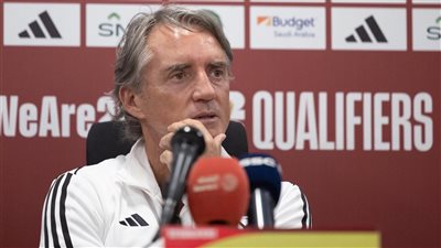 مانشيني: نطمح بالبقاء في صدارة.. والأهم هو التأهل لكأس العالم