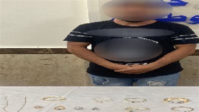 ضبط سايس بعد ارتكابه واقعة مخجلة مع سيدة أجنبية بالجراج في بولاق