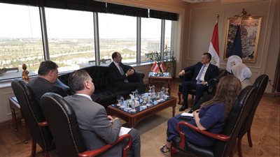 وزير السياحة يتدخل بعد الإعلان عن إفلاس مجموعة السفر والسياحة الألمانية FTI