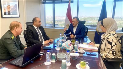 اجتماع وزير السياحة والآثار للوقوف على الموقف التنفيذي لمشروعات الآثار خلال العام 
