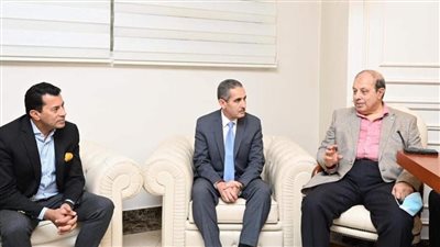 تفاصيل زيارة وزير الرياضة ومحافظ الغربية للسباحة «شذي نجم» بالمستشفى