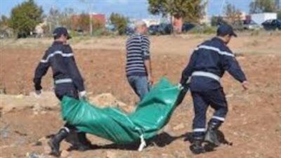 تفاصيل العثور على جثة شاب مذبوحا وملفوف داخل سجادة 