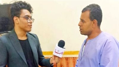 بائع غزل البنات: كان نفسي اشتري فرخة لعيالي ليلة العيد ولا أملك هاتفا محمولا