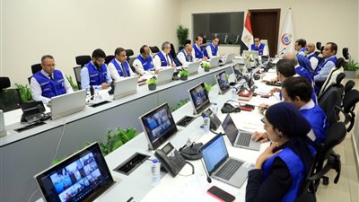 وزير الصحة يتابع تنفيذ خطة التأمين الطبي ويوجه بتكثيف الحملات الرقابية 