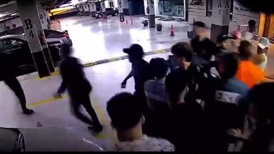 بسبب معاكستها.. استدعاء زوجة إمام عاشور في واقعة مول بالشيخ زايد