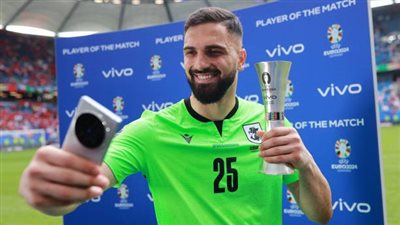 مامارداشفيلي يتوج بجائزة أفضل لاعب بمباراة جورجيا والتشيك باليورو 2024