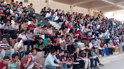  التعليم: تدريب الطلاب على أساليب الامتحانات وكيفية استخدام البابل شيت 