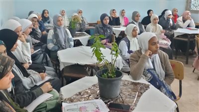 «تعليم القليوبية»: استمرار مجموعات الدعم بالمدارس للثانوية العامة (صور)