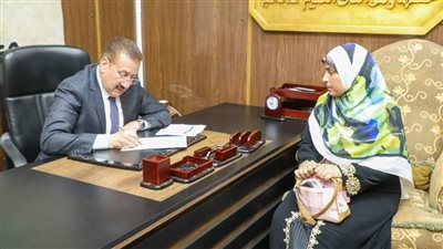 محافظ المنوفية يفحص طلبات المواطنين ويتخذ إجراءات عاجلة حيالها 