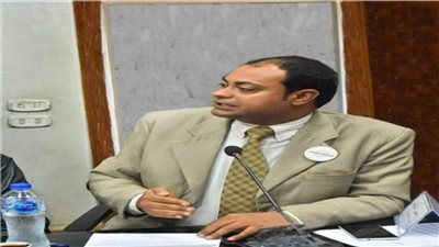 رئيس حزب «مصر 2000»: تحقيق الرضاء الشعبى على الحكومة «قضية أمن قومي»