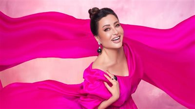 لطيفة تتصدر التريند في مصر بألبوم 