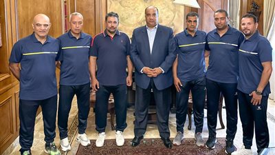  مصيلحى يجتمع بالجهاز الفني بقيادة أحمد سارى قبل مواجهة طلائع الجيش