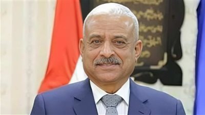 السيرة الذاتية للفريق أول عبد المجيد صقر وزير الدفاع