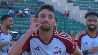 الأهلي يدمر كمين الجيش  ويواصل مطاردة بيراميدز