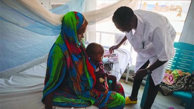 «بيزنس» العيادات والمراكز الصحية المملوكة للسودانيين والسوريين فى مصر