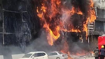 إصابة شخص في حريق بمحل ملابس بجوار بوابة توشكى بالمنصورة