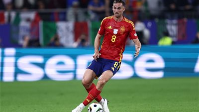 نجم باريس سان جيرمان يحسم موقفه من الرحيل للبريميرليج