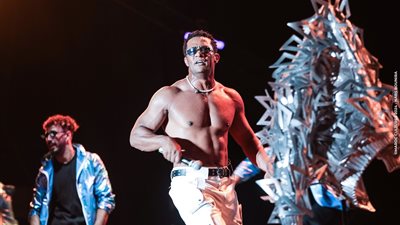 قلم بـ قلم.. محمد رمضان يصفع شابا بالساحل والأخير يرد الصفعة (فيديو)