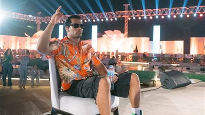 محمد رمضان يستفز جمهوره ويتجاهل فيديو الصفع 