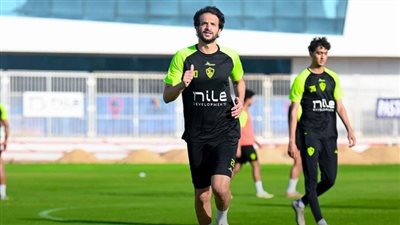 تقارير.. محمود علاء يدرس الانتقالية للسعودية أو الإمارات وبيراميدز يخطط لضمه