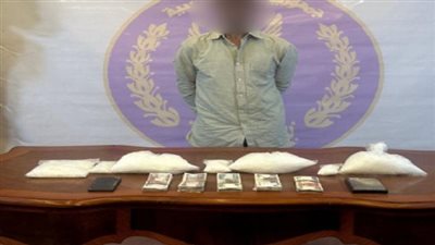 سقوط تاجر الكيف قبل ترويج صفقة «أيس» بـ3 ملايين جنيه في الجيزة